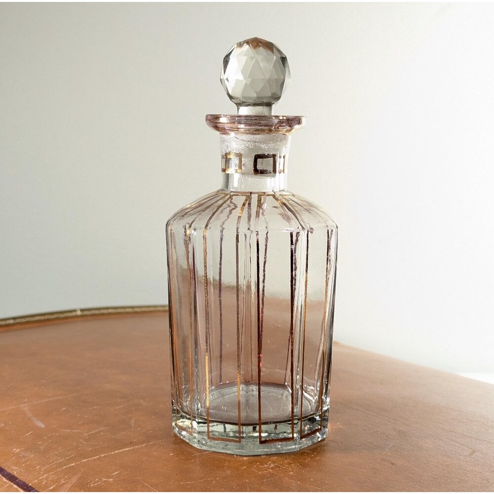 Art Deco 7" pressed glass bottle in 1930s Baccarat-style, gilt line decanter +
